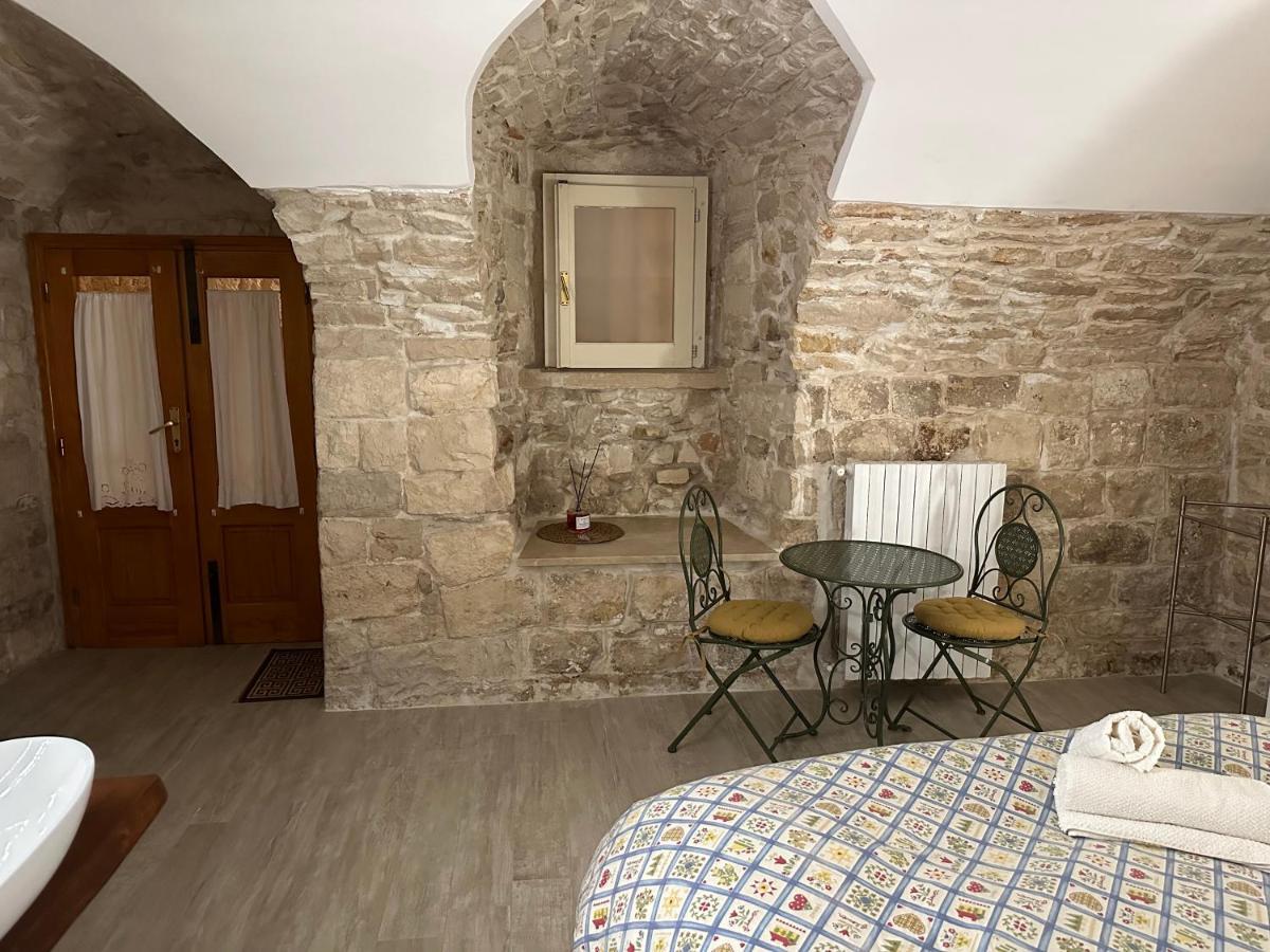 Giovinazzo Suite Pavone Griffi Exterior photo