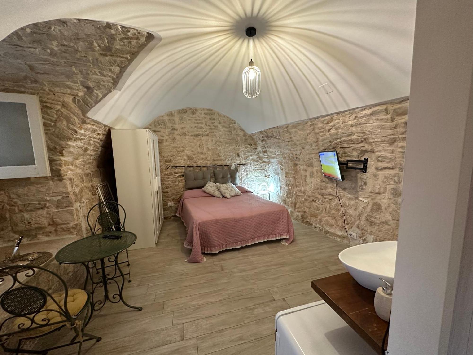 Giovinazzo Suite Pavone Griffi Exterior photo